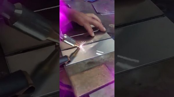 Laser welding machine 4 in 1, remove rust, cutting