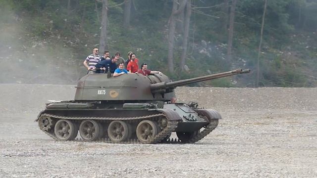 Tank riding the ZSU-57 57 mm at the Park of Military History in Pivka (Tank Marš! FOW tournament) смотреть онлайн