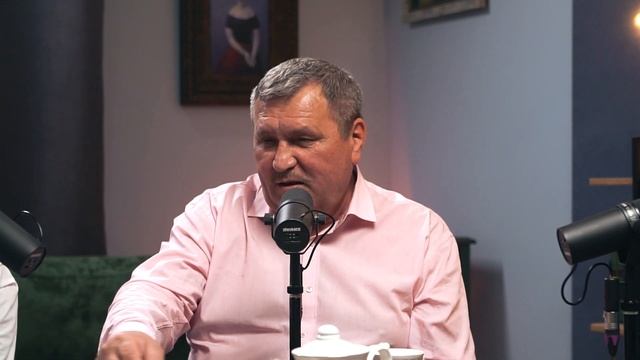 194 бүлмә | Остазлар турында остазлар | Мөдәррис Әгъләмов смотреть онлайн