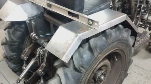 Самодельный мини-трактор (классика). Тормоза, Задние крылья.