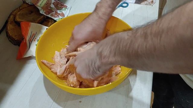 маринуем крылышки за 5 минут. смотреть онлайн