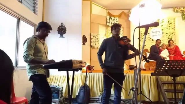 Ente Purakkakathu Varan | Violin- solo by santhosh Emmanuel. Keys - shine смотреть онлайн