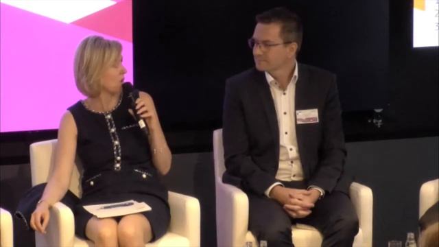 Panel 3 - "Reviving Long-Term Growth in the European Union" смотреть онлайн