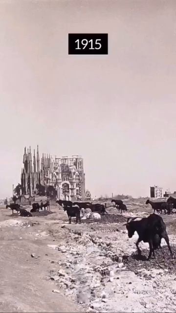 SAGRADA FAMILIA: Evolución смотреть онлайн
