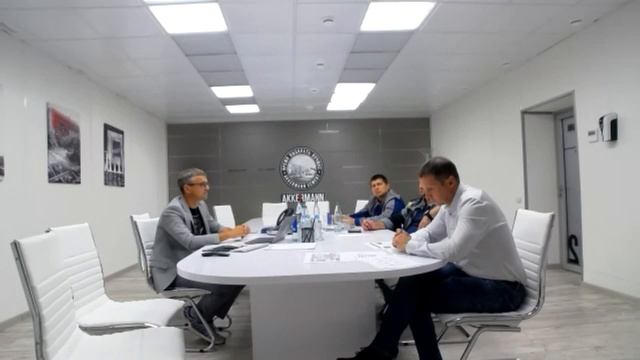 Онлайн встреча Аккерманн смотреть онлайн