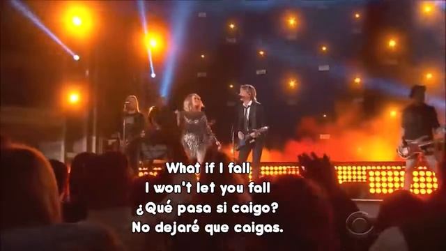 The Fighter - Keith Urban & Carrie Underwood Live Lyrics + Sub esp смотреть онлайн
