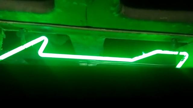 60 year old green neon arrow light смотреть онлайн
