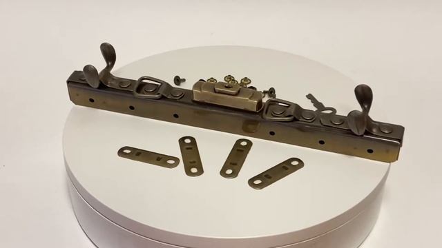 Замок саквояжный 3850/30 OBR (Цвет: старая латунь) смотреть онлайн