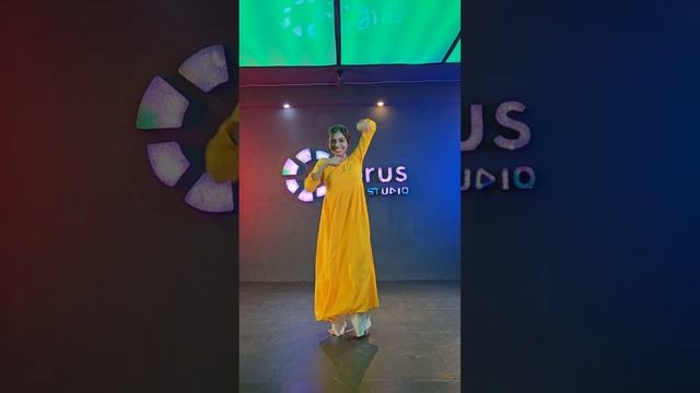 Chand Sifarish|| Fanaa|| Amir Khan|| Kajol|| Dance Video|| Waacking Dance