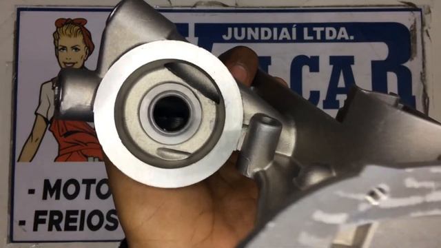 011004 Bomba Oleo Clio Sandero Logan Kangoo Twingo 1.0 1999 a 2017 смотреть онлайн