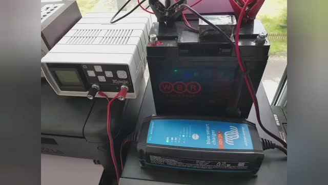 Настройка МЕНЮ Victron 12/ 7 - заряд AGM аккумулятора 17 Ач + КУЛОН 825 - Разряд до 10,5 Вольт смотреть онлайн