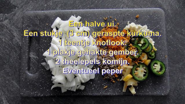 Moringa Roti (platte broodjes) & Gekruide Aardappelen met Moringa en Curryleafs (vegetarisch/vegan смотреть онлайн