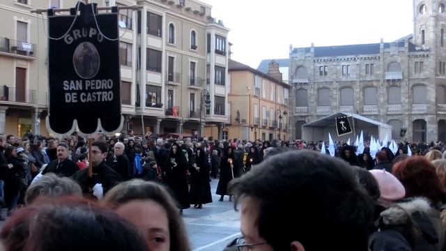 SEMANA SANTA LEON 2013 Procesión Camino de la Luz смотреть онлайн