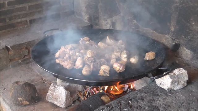 Пикник в Onil смотреть онлайн