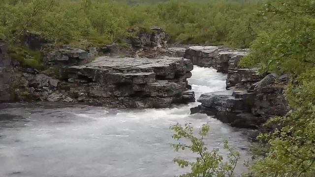 Муж бросил меня и ушел к молодой, а спустя время попросился обратно и поставил мне условие... смотреть онлайн