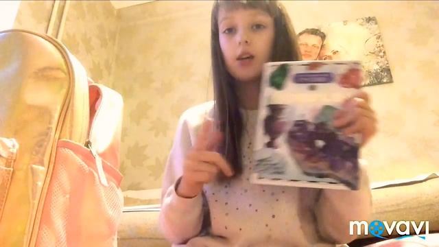Что в моём школьном рюкзаке//2018//Arishka Kulikova 🦄🦄 смотреть онлайн