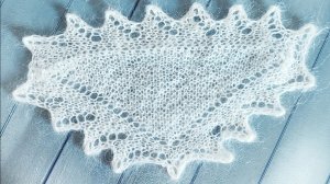 Косынка зубчиками. Описание