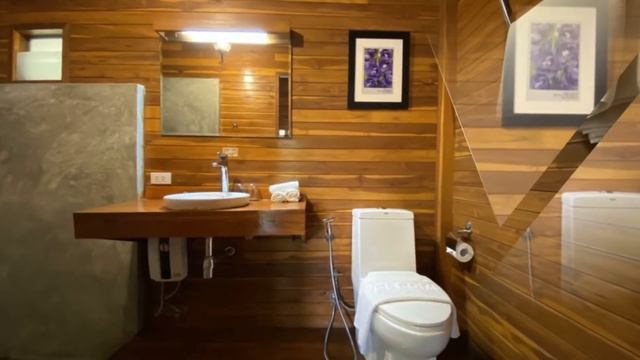 The Superior Bungalow @ Nan Seasons Boutique Resort смотреть онлайн