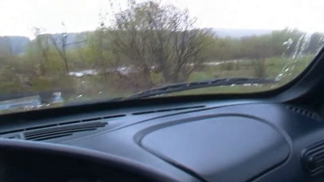 Разнорыбица. Всего по не многу. Рыбалка на реке.