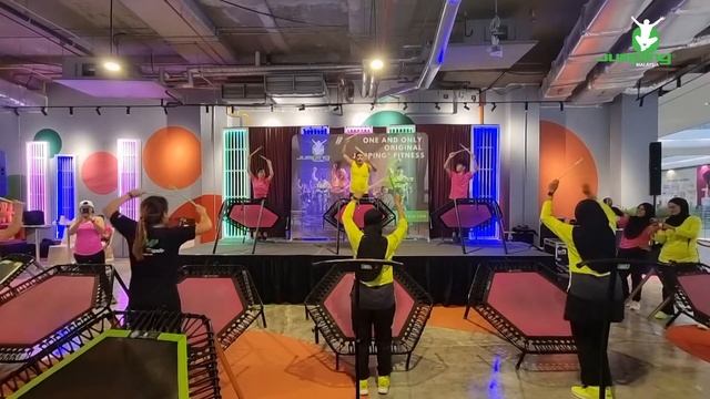 Jumping® Drum Exhibition