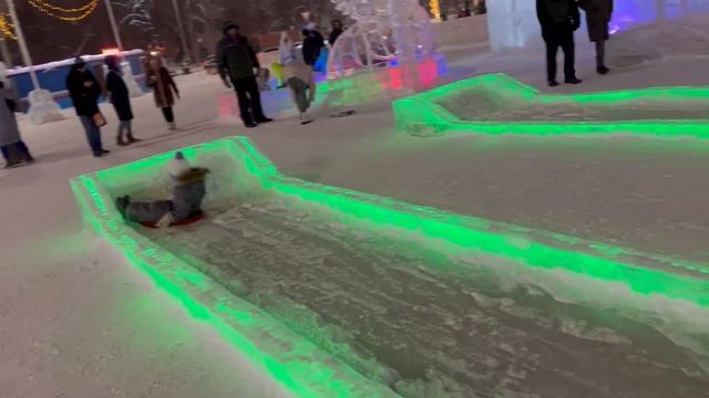 В гости в Екатеринбург. Часть 1. ❄️❄️❄️дорога,горки, Большой Златоуст.