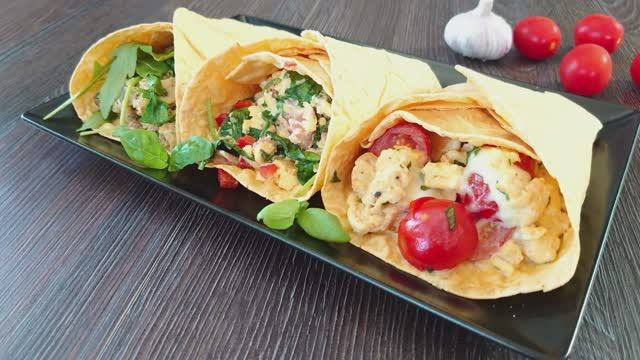 Идеальный завтрак для спешащих: быстро, сытно и вкусно! ☀️⚡ смотреть онлайн