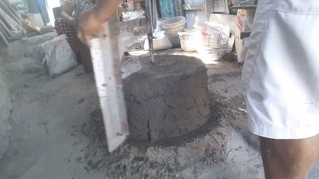 HOW TO MAKE BIG CEMENT FLOWER POT#TUTORIAL#CEMENT PLANTERS#CONCRETE PLANTERS смотреть онлайн