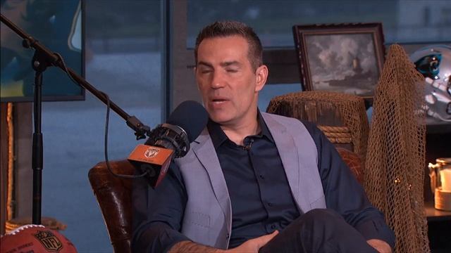 Kurt Warner on Cam Newton's Development (2/2/16) смотреть онлайн