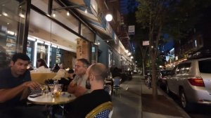 🌃✨ Ночная жизнь Нью-Йорка: Вашингтон-сквер, яркие бары и прогулка по центру города! 🍹🌆