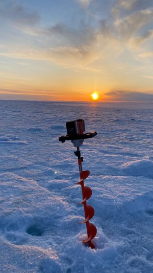 Байкальская рыбалка в Энхалуке на хариуса