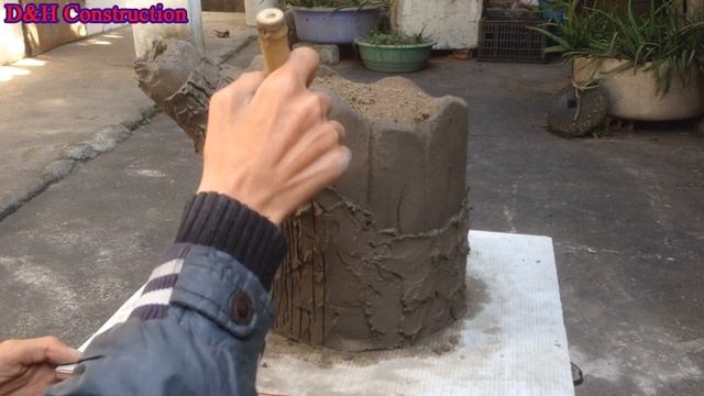DIY CEMENT TREE STUM POTS / CONCRETE TREE STUMP POT FOR GARDEN BEAUTIFICATION смотреть онлайн