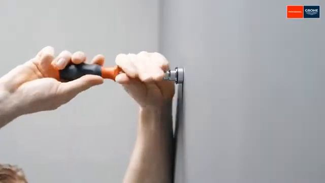 Montaż systemu prysznicowego GROHE Tempesta Cosmopolitan 250 смотреть онлайн