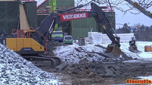 4K| Volvo EC300E Ripping And Digging In Frozen Ground смотреть онлайн