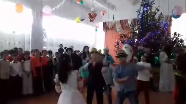 Кегети 5-б класс Uptown Funk