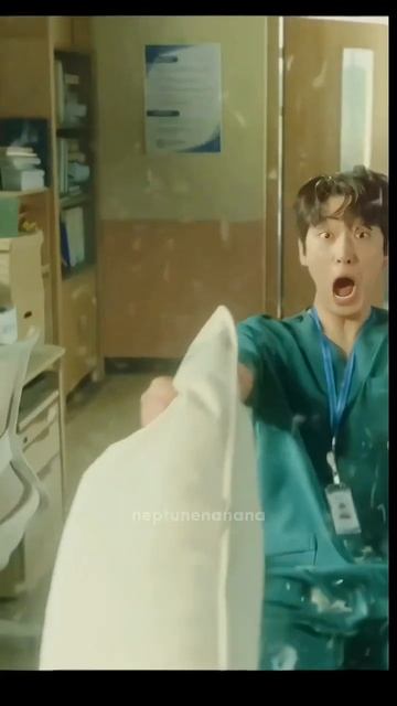 Yeo Jeong woo and hyung chaotic fight😆 #doctorslump #parkhyungsik #core #yoonpark #kdrama #funny смотреть онлайн