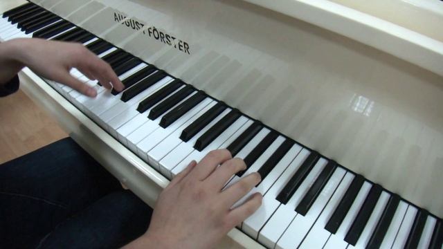 Звучит рояль August Förster (Германия) выпуска 1975 года смотреть онлайн