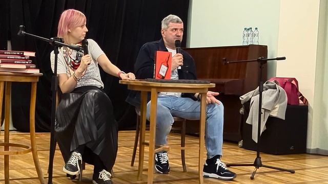 Михаил Шахназаров. Презентация книги "История в стиле fine" Часть 1. смотреть онлайн
