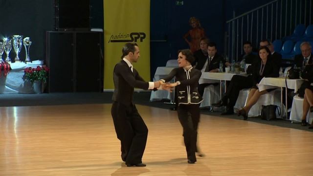 Leonardo - Reynaud, FRA | 2018 WDSF WC Showdance Latin Final | DanceSport Total смотреть онлайн