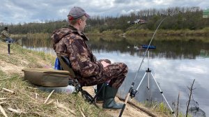 Ловля сырти на фидер .Весенняя рыбалка на реке Луга 2020