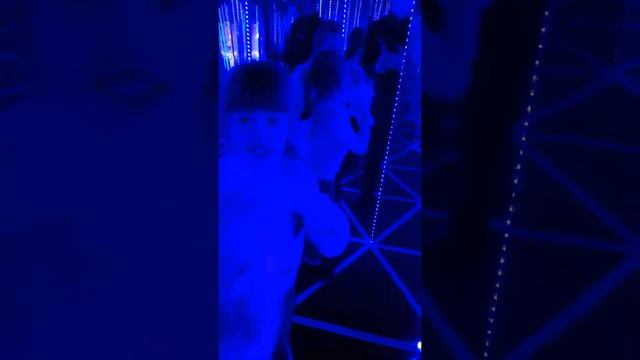 Даша и Маша и Зеркальный лабиринт в Кемерово смотреть онлайн