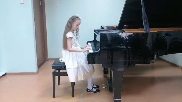 Бирюкова София, группа 7-9 лет, И.Беркович "Марш" смотреть онлайн