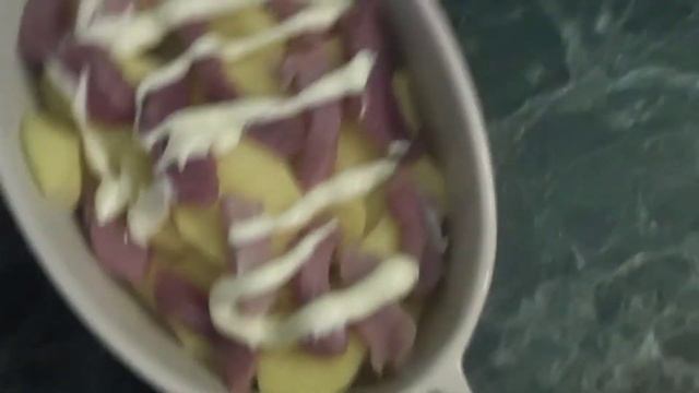 ВКУСНЕНЬКОЕ МЯСО ЗАПЕЧЕННОЕ С СЫРОМ #Лучшиерецепты