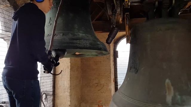 ZVONOVI Brezovica pritrkavanje: leteča melodija Bevška смотреть онлайн