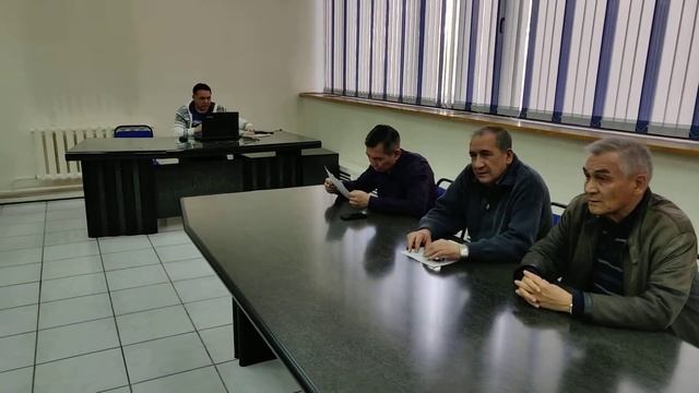 Отборочный турнир среди ветеранов в шахматном клубе Дебют им. Булекпаева А. К. 1 тур смотреть онлайн