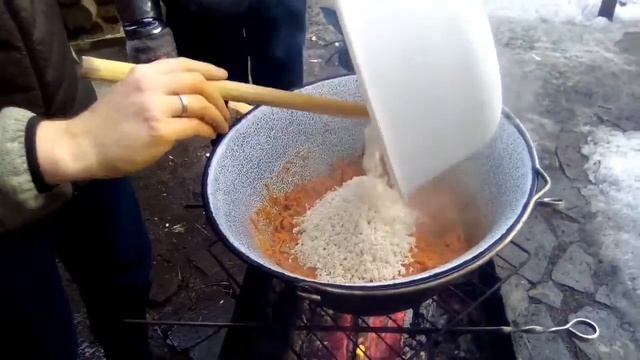 Плов на мангале в Карпатах смотреть онлайн