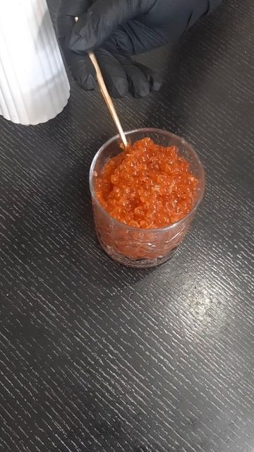 Получается густая икра дикой горбуши из этих ястыков!