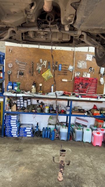 Lada Largus - немного сечет гофра смотреть онлайн