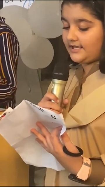 Our shining star “Zerlish” is revealing the real meaning of Peace. смотреть онлайн