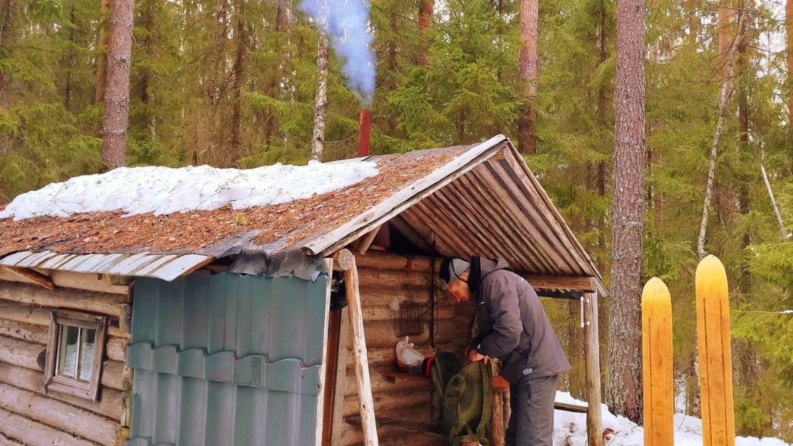 Рыбалка на Озере с Ночёвкой в Избе. Ловлю Хищника в Тяжёлых Условиях. смотреть онлайн