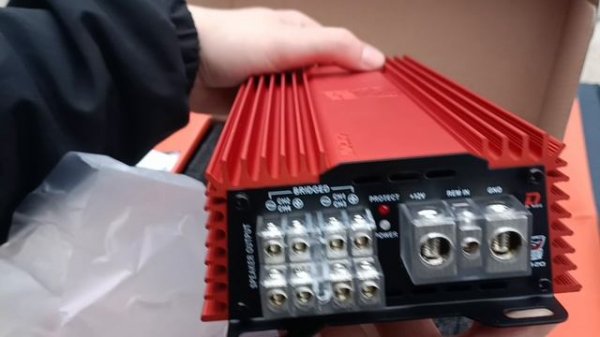 Обзор, распаковка и прослушивание Raven Compact 4.120